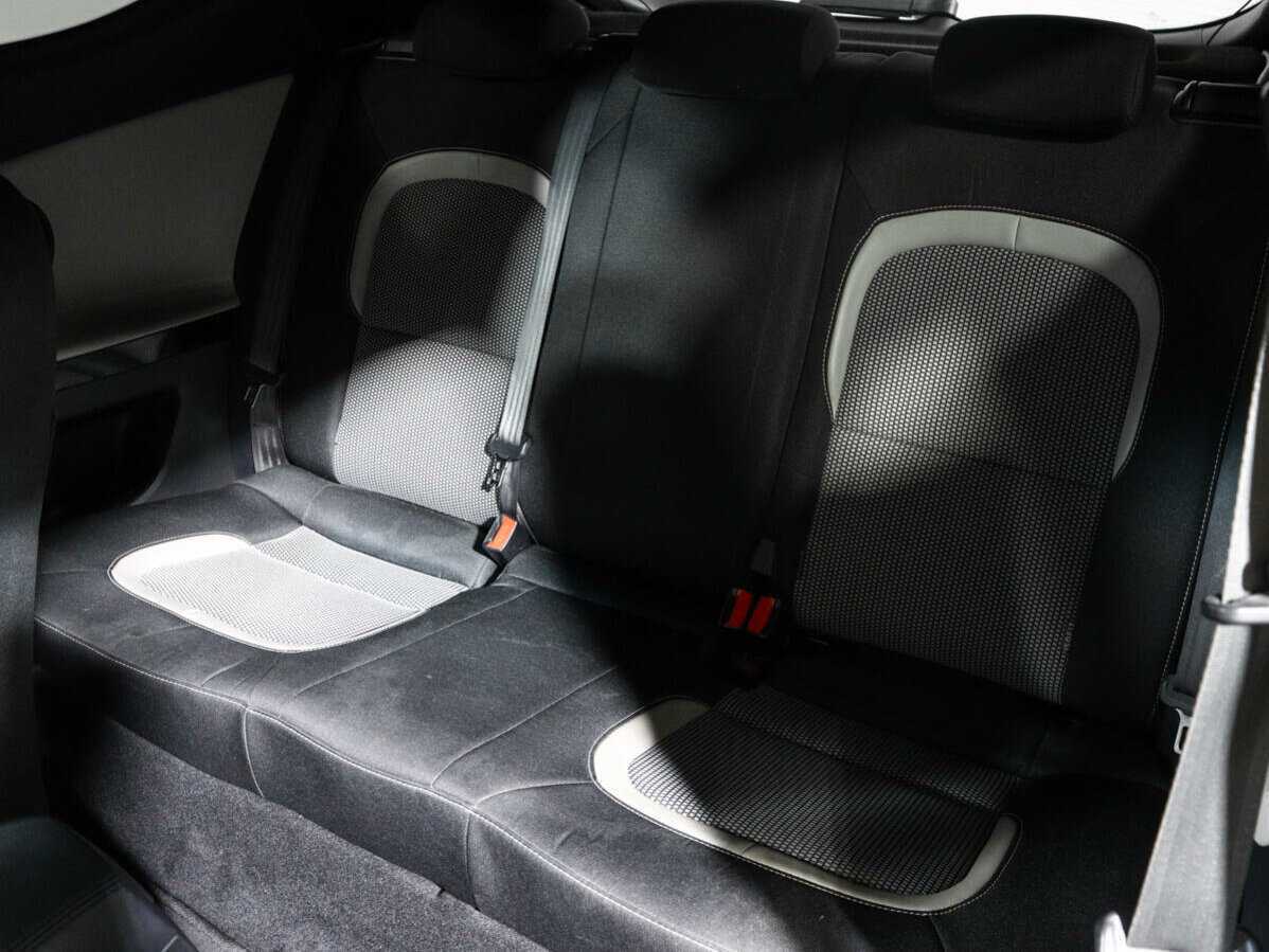 Kia Ceed, 2013 Фото №8