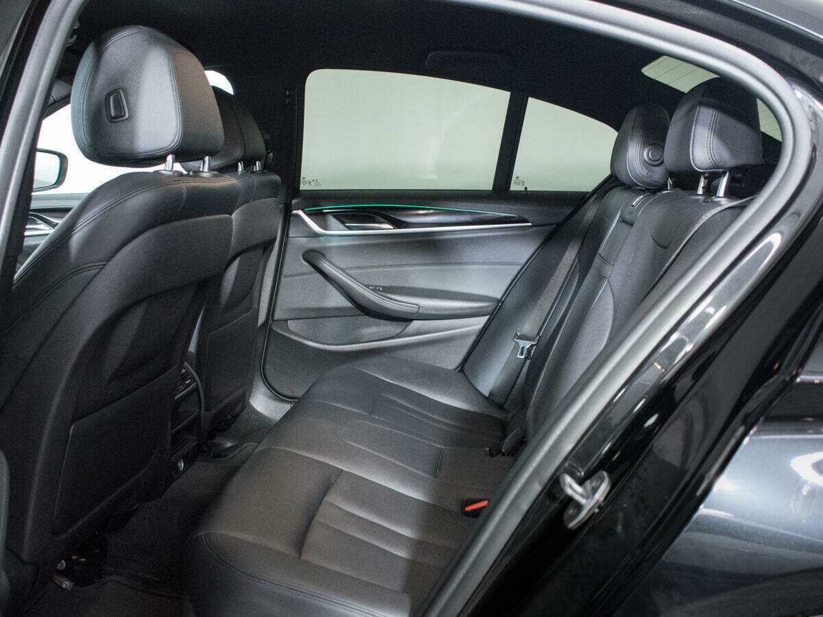 BMW 5 серии 520d xDrive, 2018 Фото №10