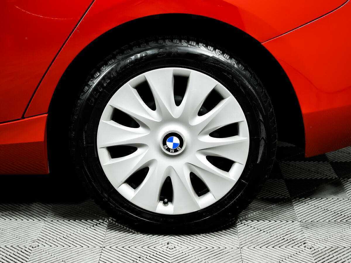 BMW 1 серии 118i, 2016 Фото №14