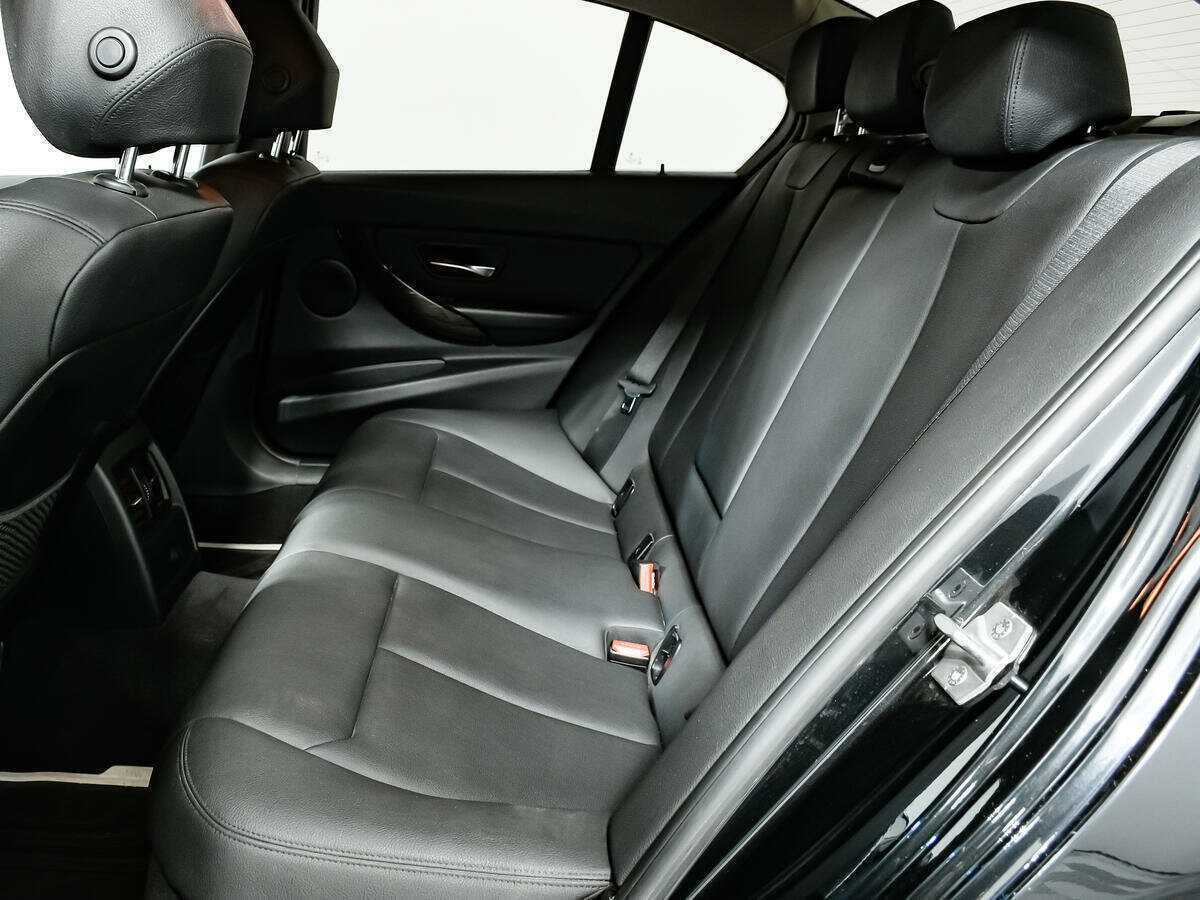 BMW 3 серии 320i, 2013 Фото №12