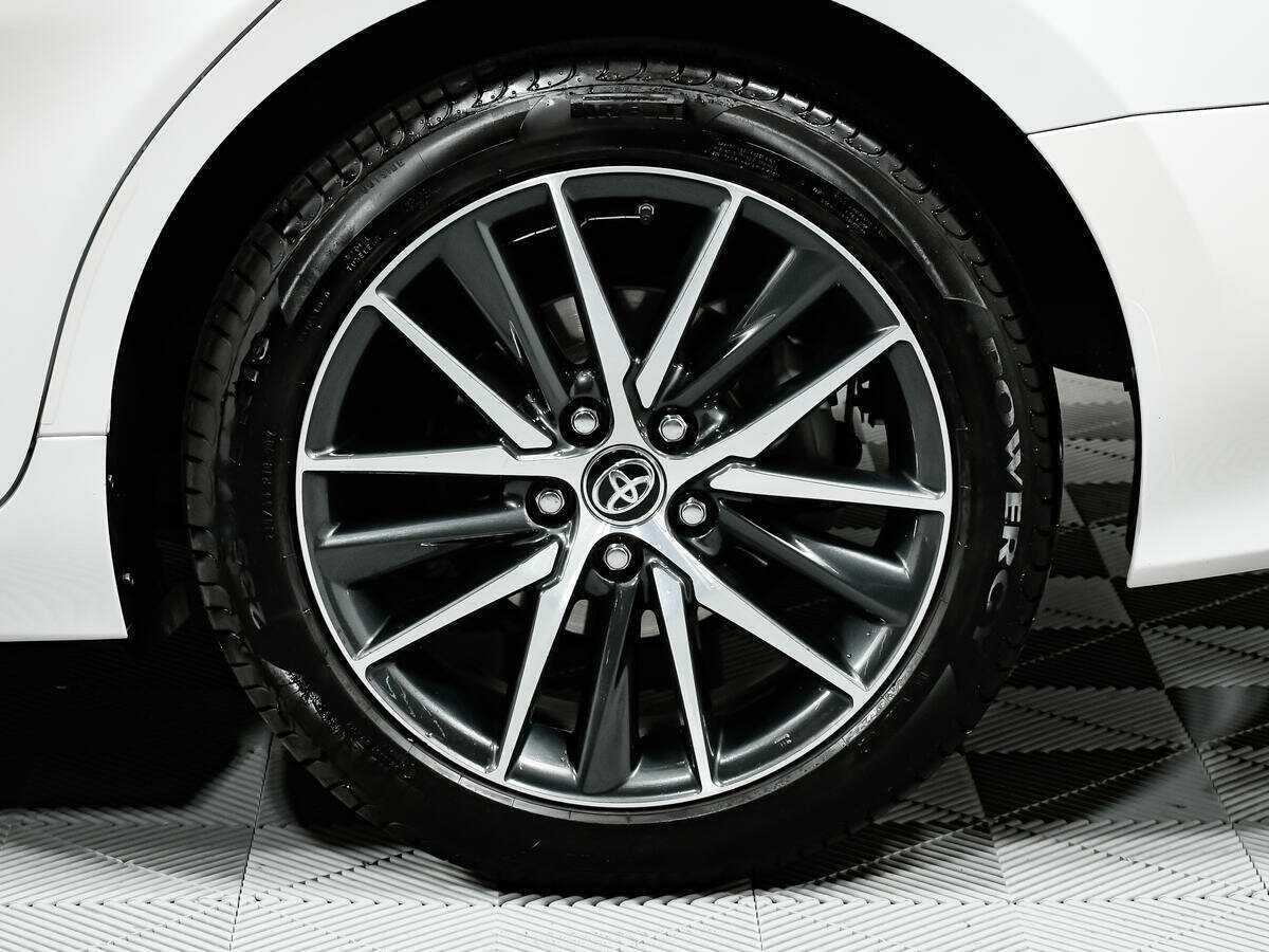 Toyota Camry, 2021 Фото №14