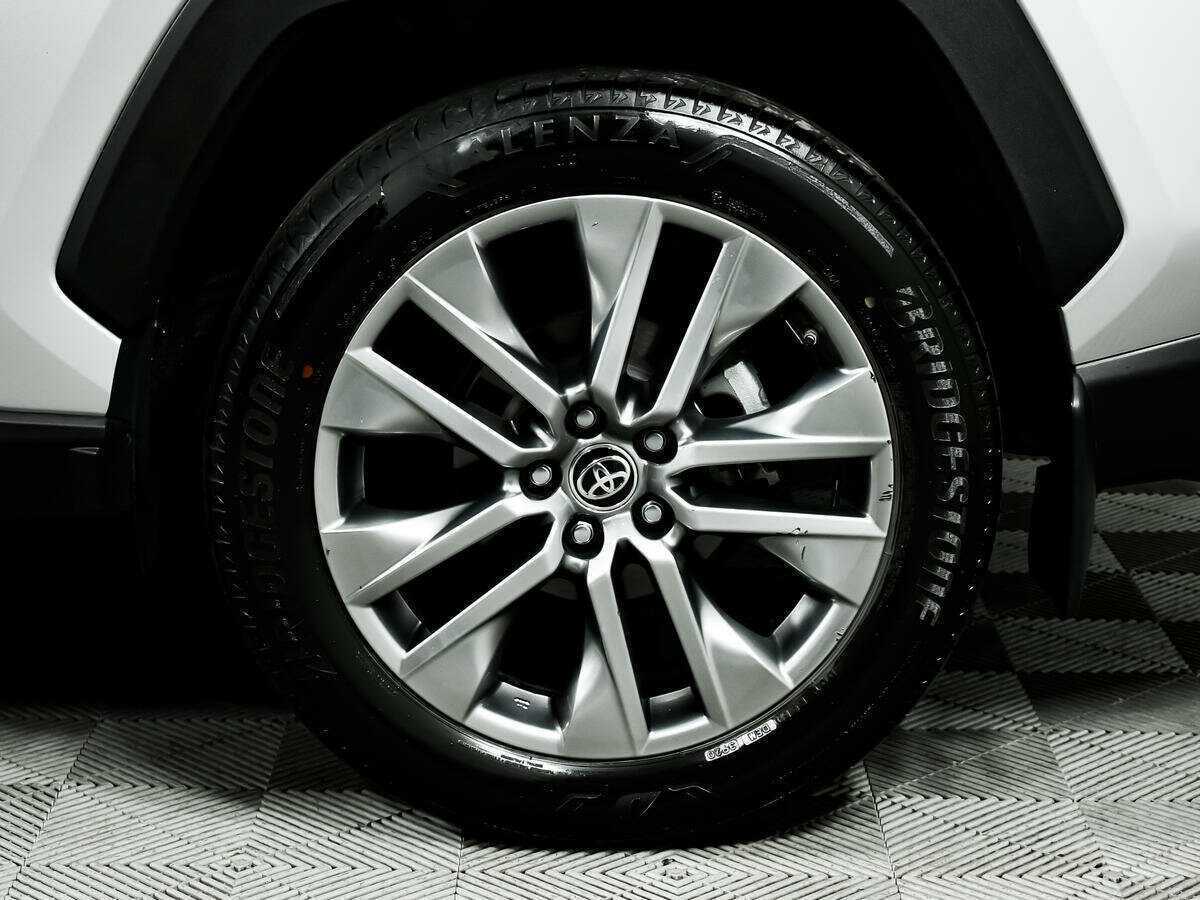 Toyota RAV4, 2020 Фото №14