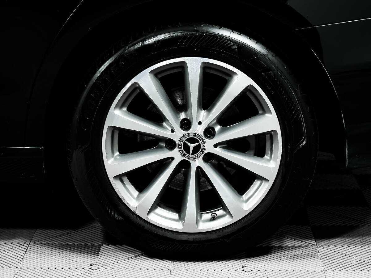 Mercedes-Benz E-Класс 200, 2019 Фото №14