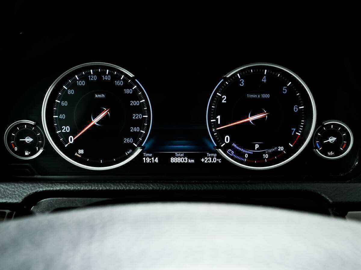 BMW 5 серии Gran Turismo 535i xDrive, 2013 Фото №10