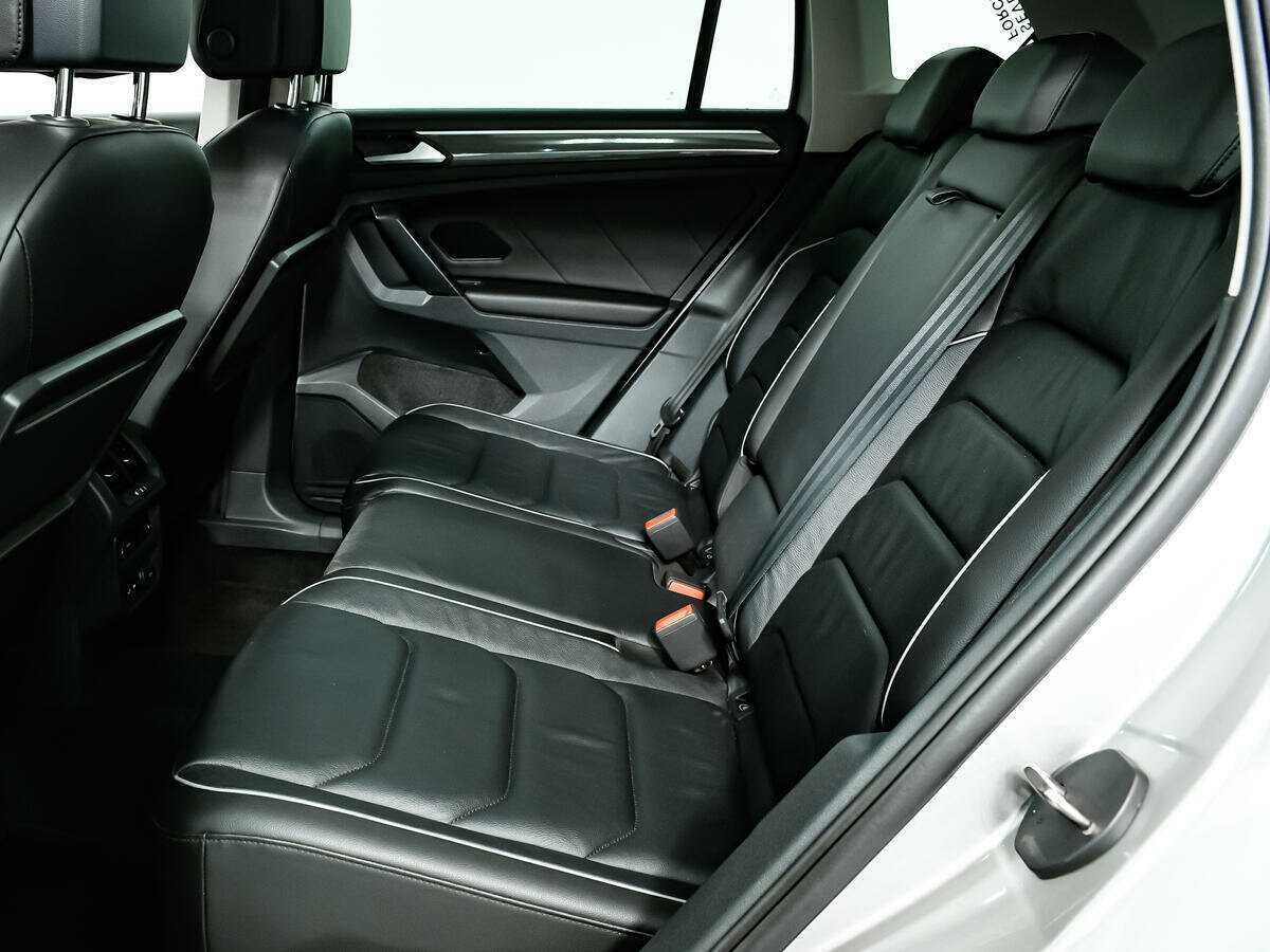 Volkswagen Tiguan, 2019 Фото №12