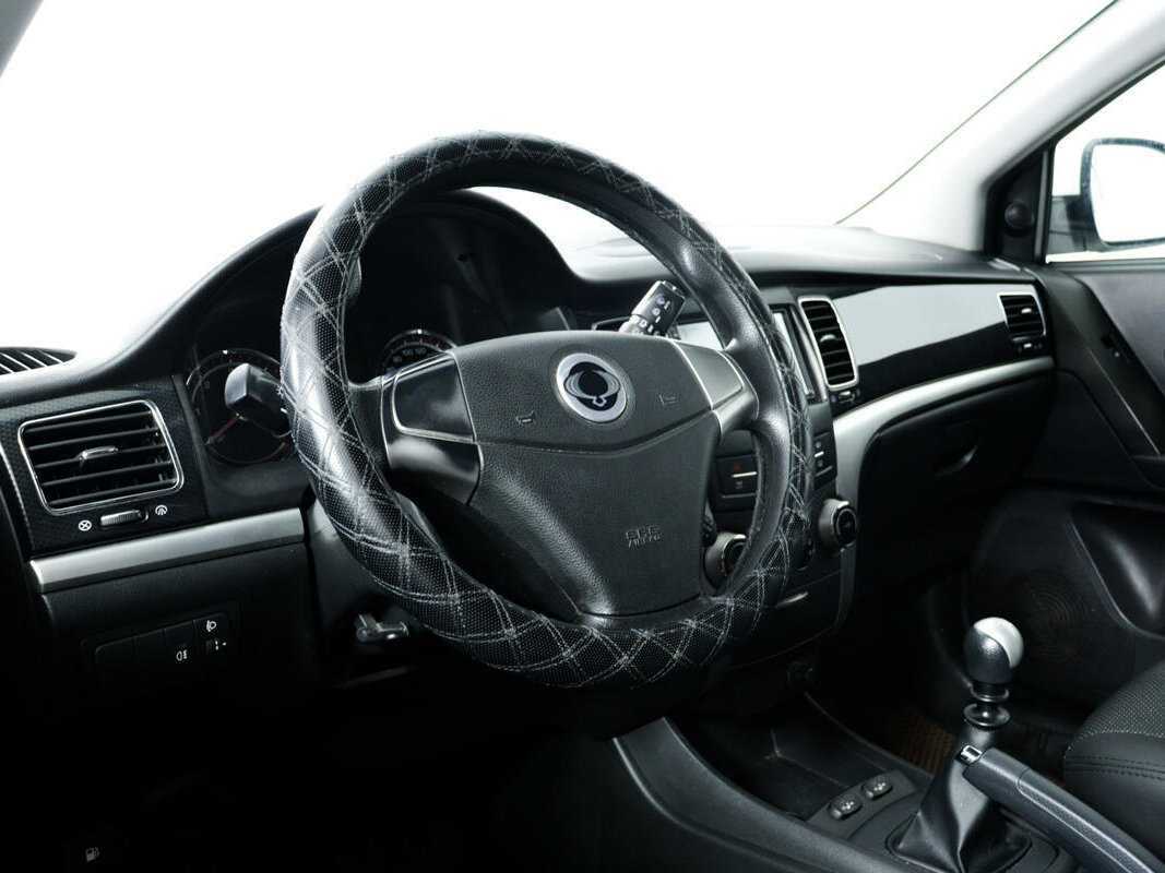 SsangYong Actyon, 2013 Фото №13