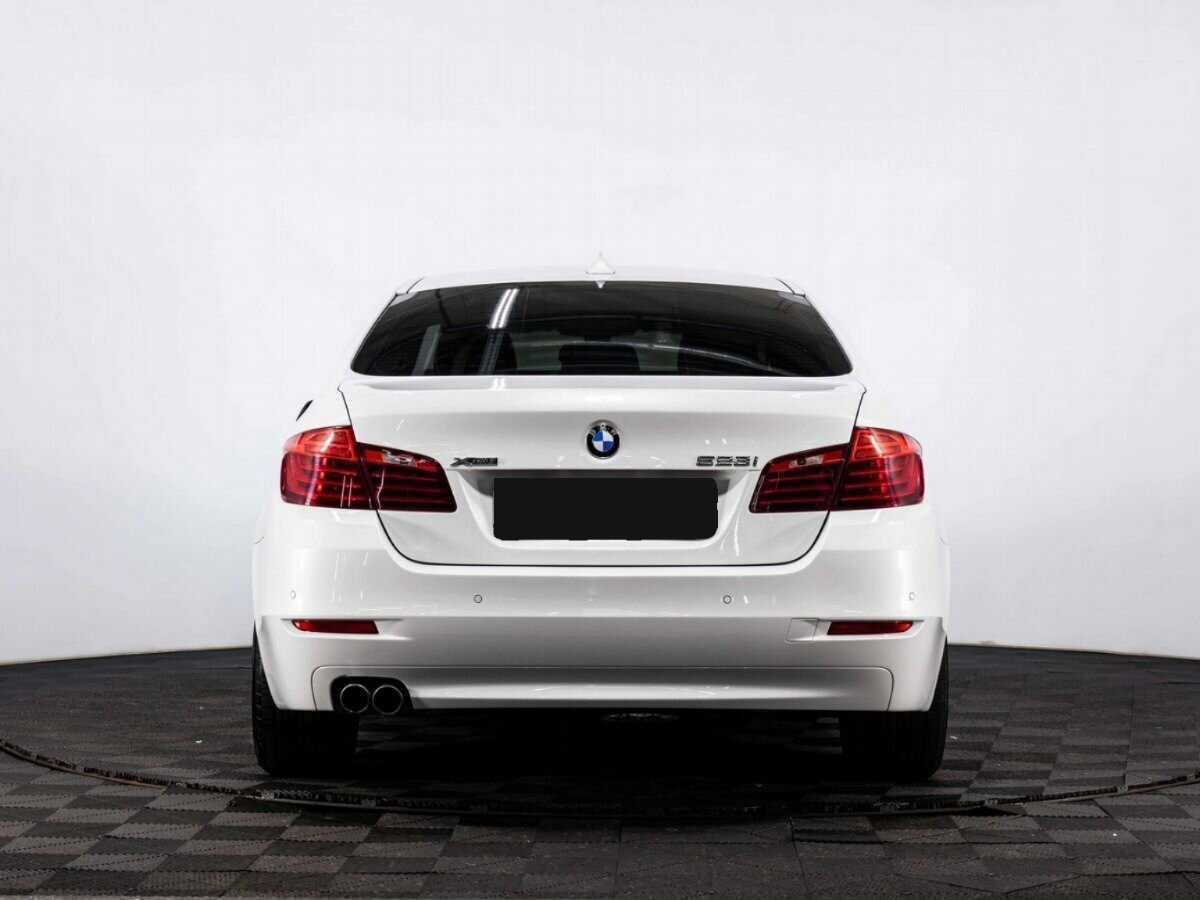 BMW 5 серии 528i xDrive, 2013 Фото №5