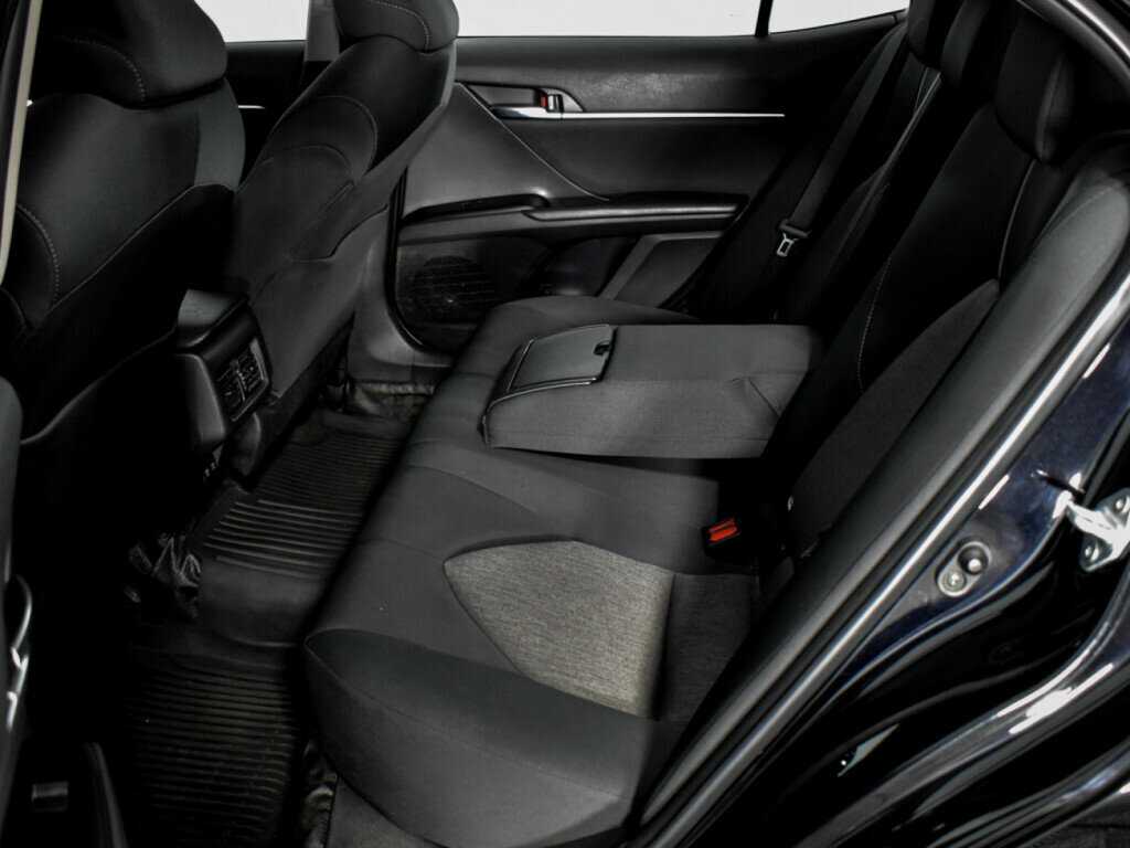 Toyota Camry, 2021 Фото №12