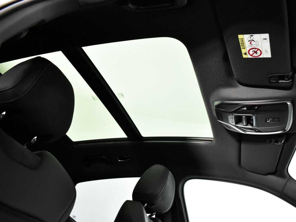 Geely Tugella, 2023 Фото №13