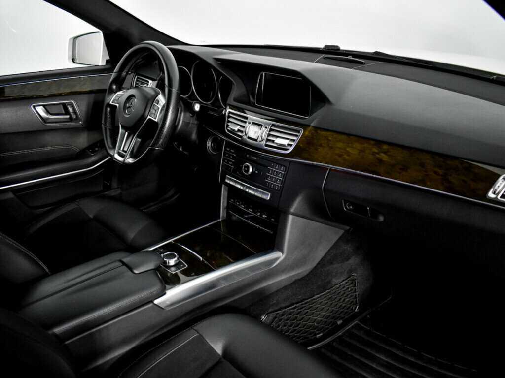 Mercedes-Benz E-Класс 200, 2015 Фото №13