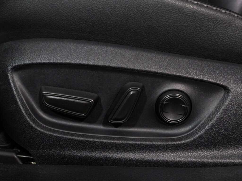 Toyota Camry, 2021 Фото №16