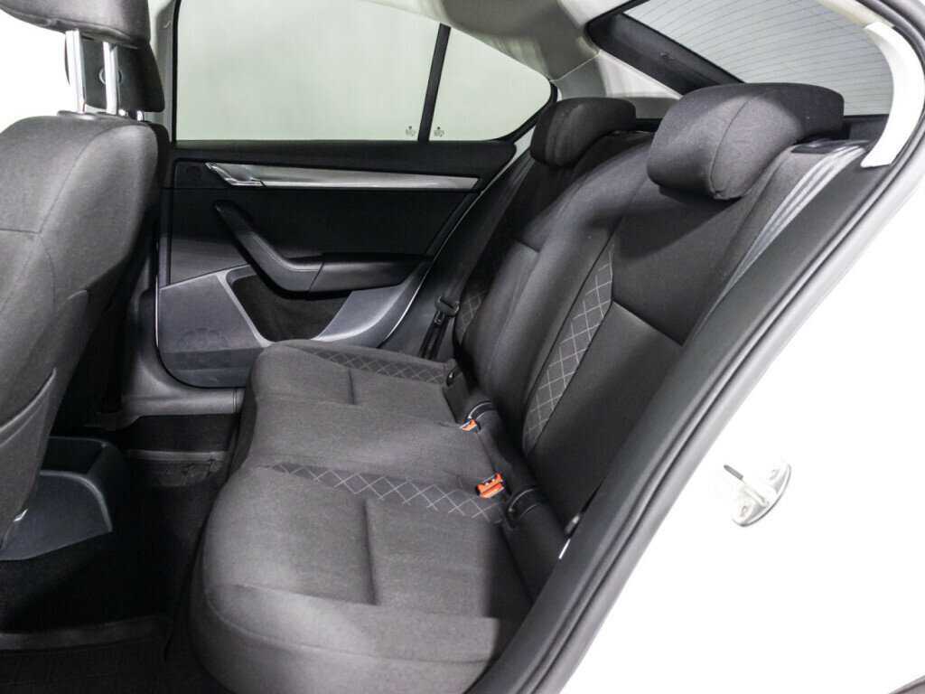 Skoda Octavia, 2018 Фото №10