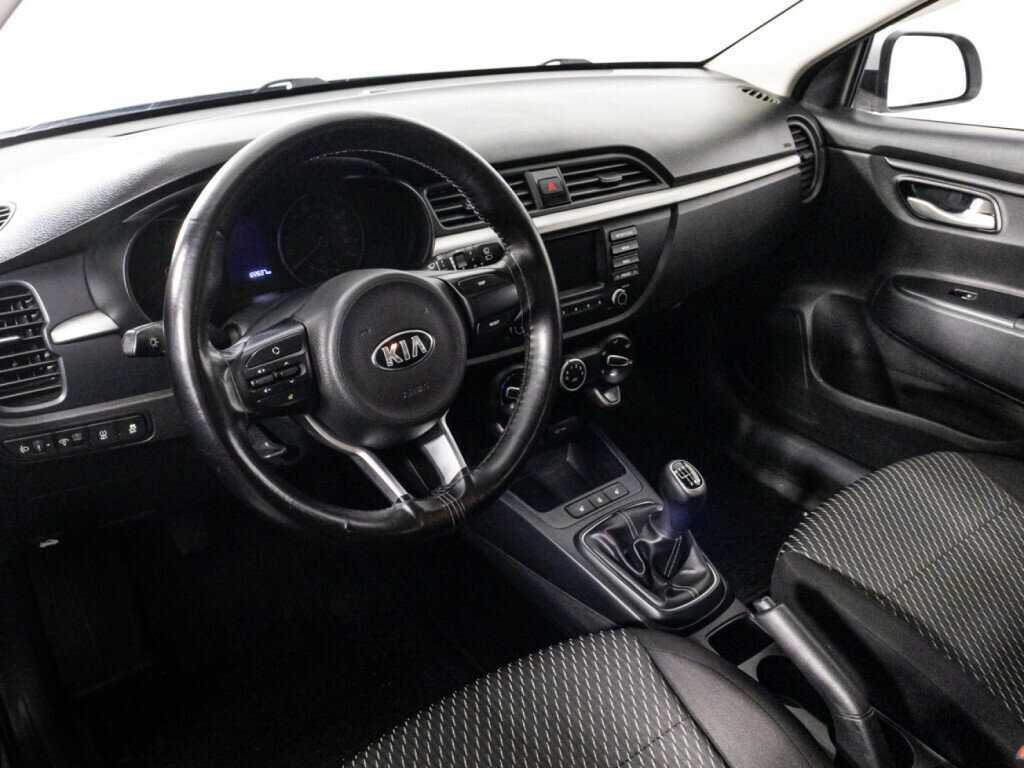 Kia Rio X-Line, 2018 Фото №11