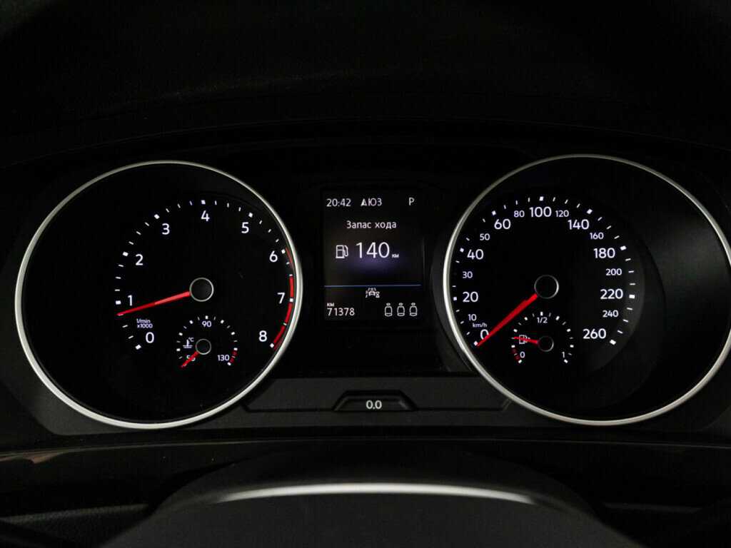 Volkswagen Tiguan, 2020 Фото №12