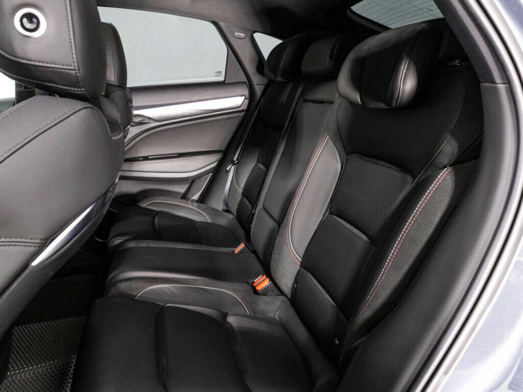 Geely Tugella, 2022 Фото №10