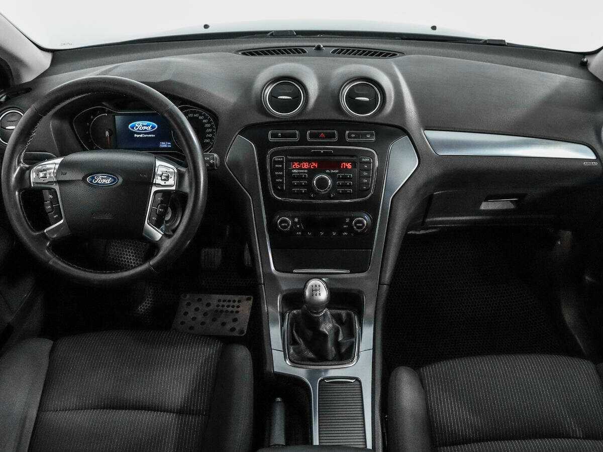 Ford Mondeo, 2012 Фото №13