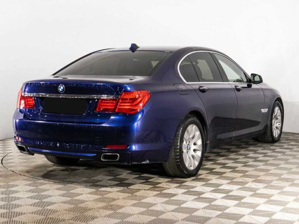 BMW 7 серии 740i, 2012 Фото №5