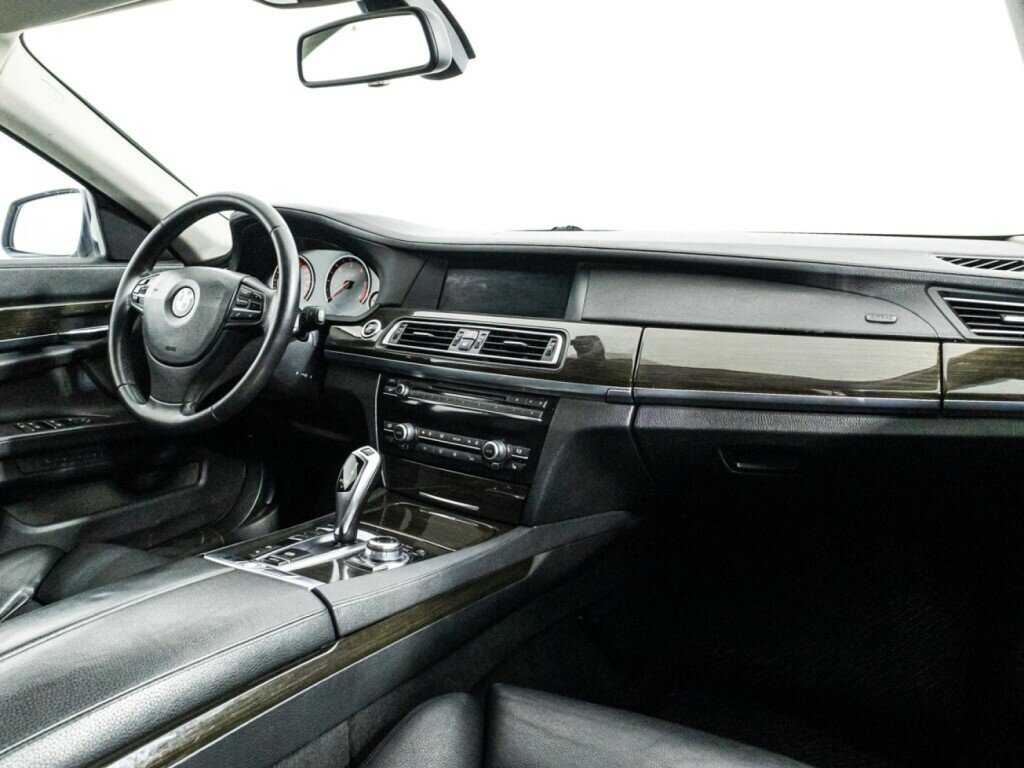 BMW 7 серии 740d xDrive, 2012 Фото №9