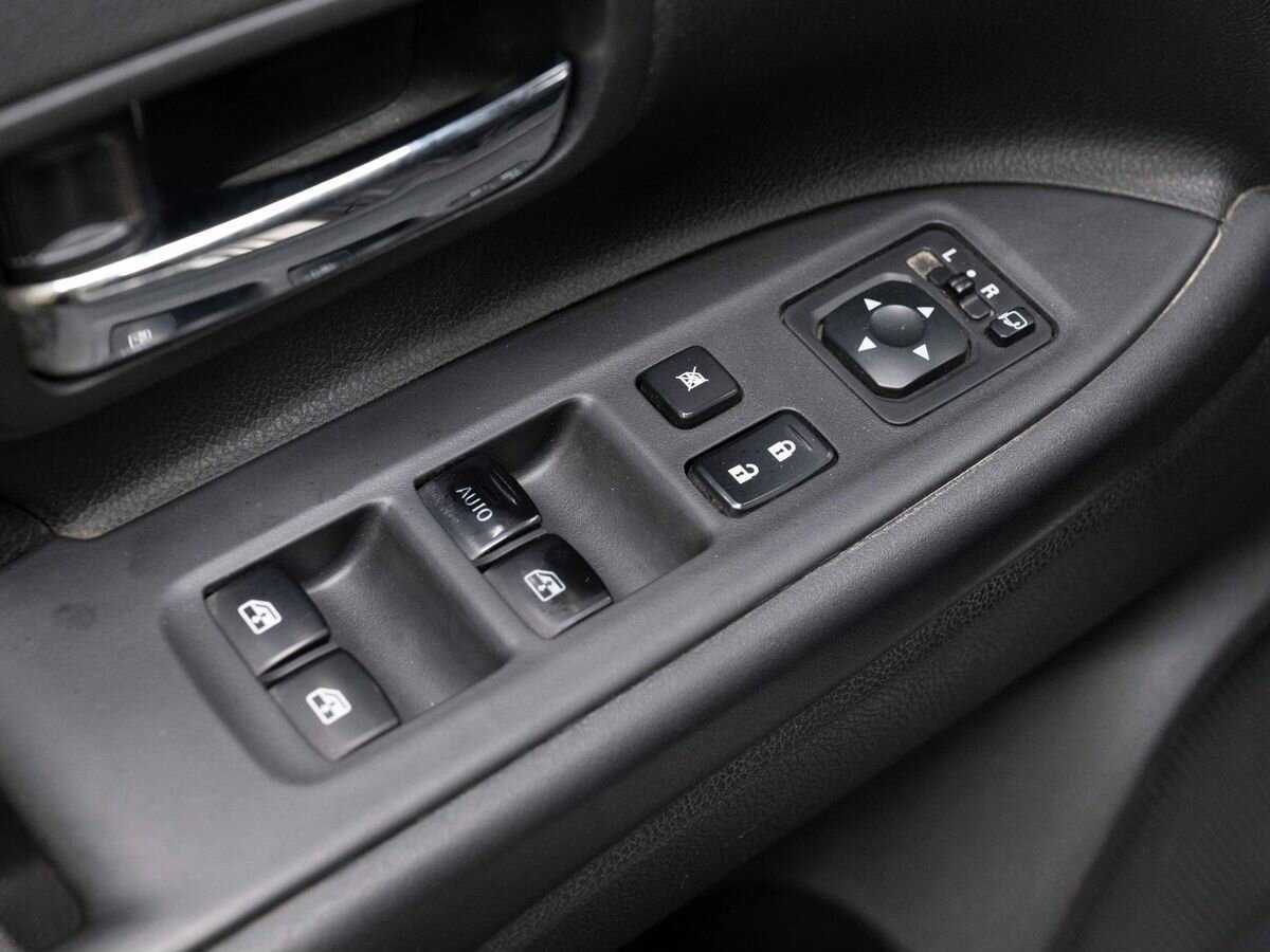 Mitsubishi Outlander, 2015 Фото №25