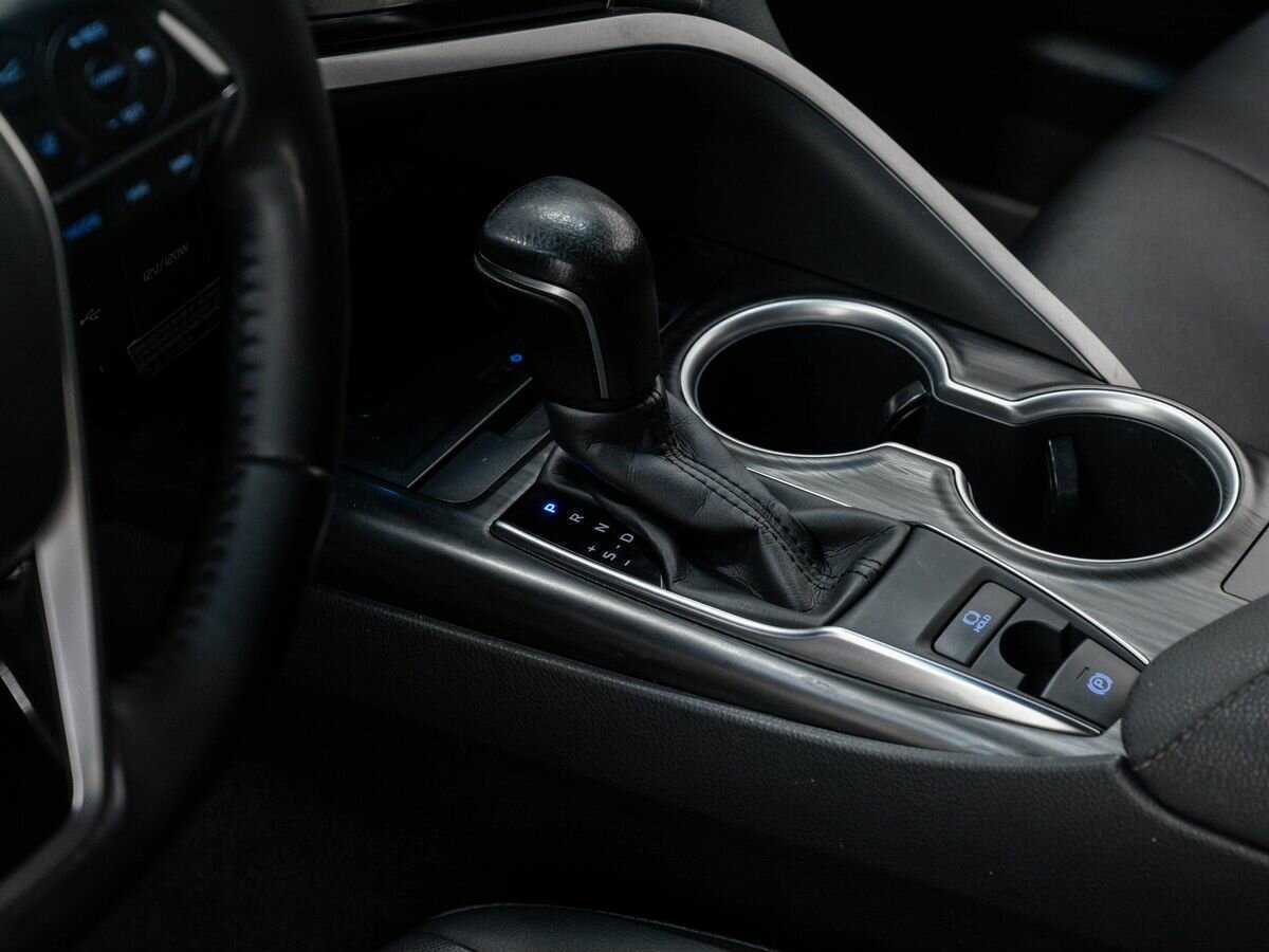 Toyota Camry, 2022 Фото №18