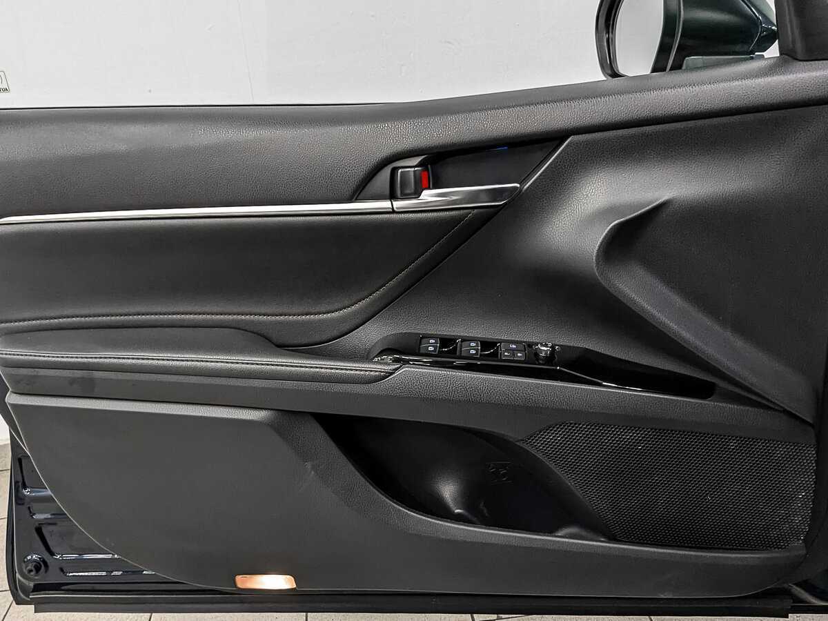Toyota Camry, 2018 Фото №19