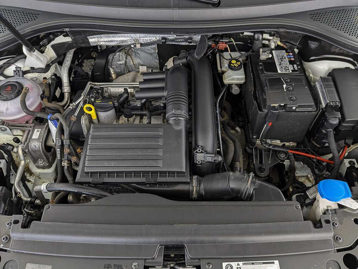 Volkswagen Tiguan, 2018 Фото №9