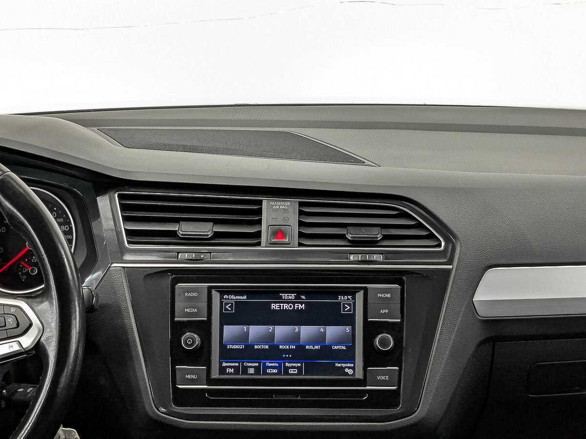 Volkswagen Tiguan, 2021 Фото №16
