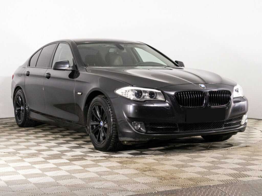 BMW 5 серии 528i xDrive, 2012 Фото №3