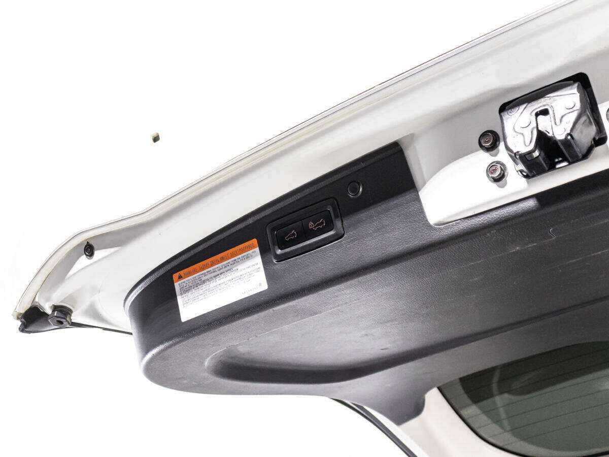 Mitsubishi Pajero Sport, 2021 Фото №13