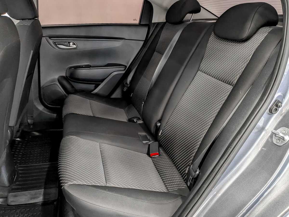 Kia Rio, 2018 Фото №12