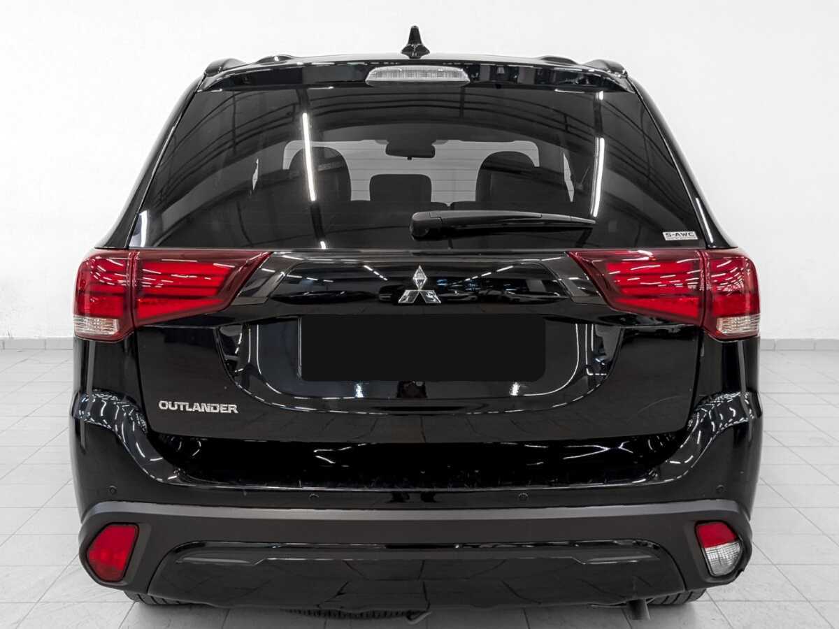 Mitsubishi Outlander, 2021 Фото №6