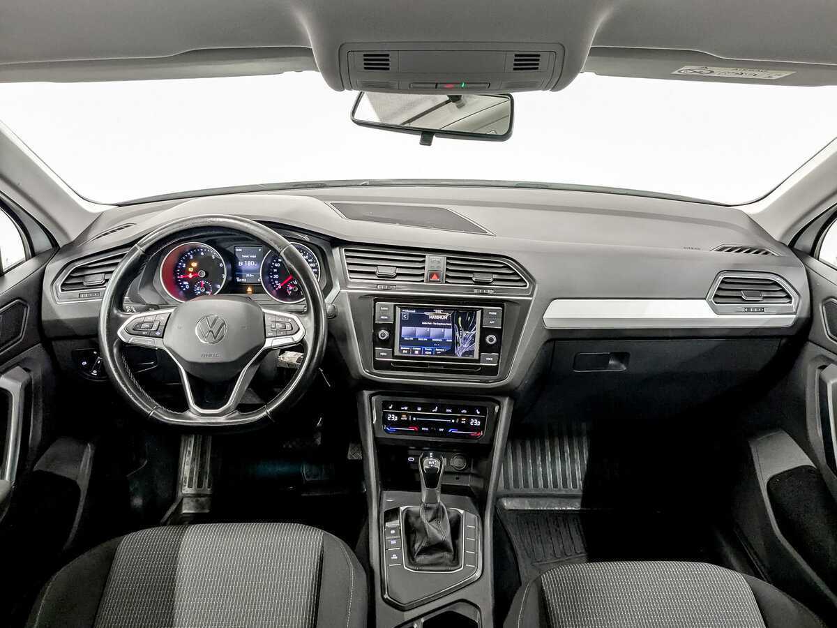 Volkswagen Tiguan, 2021 Фото №13