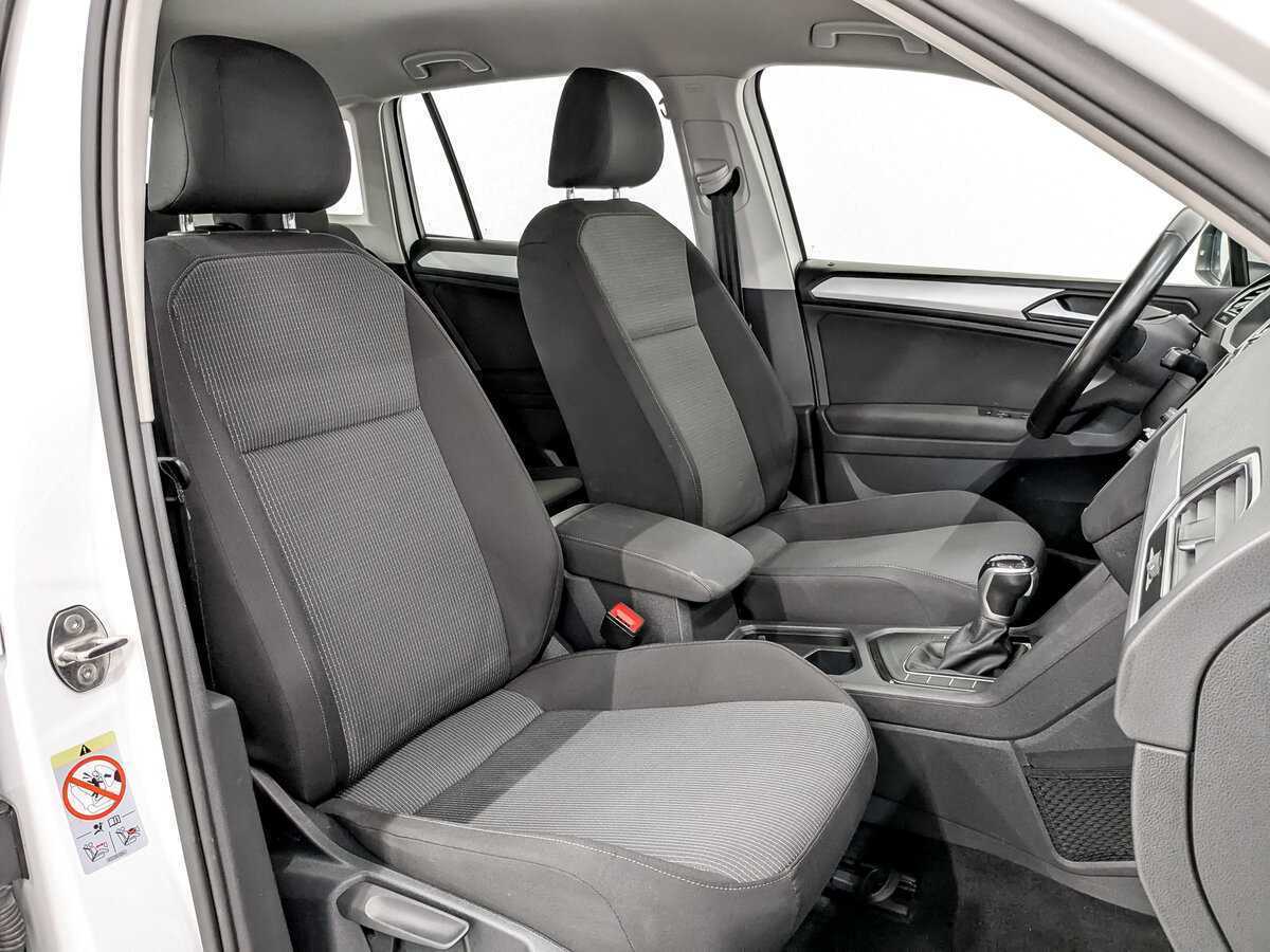 Volkswagen Tiguan, 2021 Фото №22