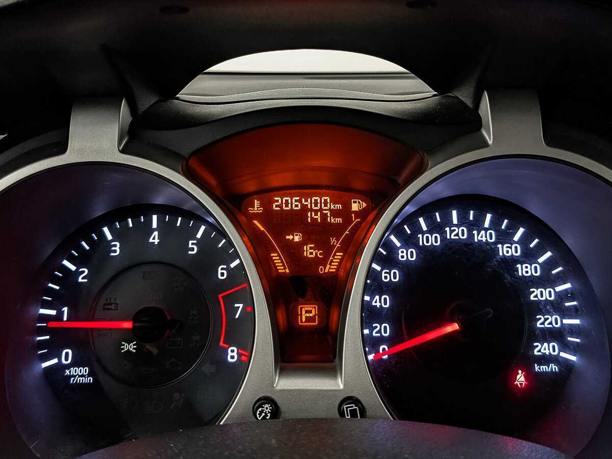 Nissan Juke, 2014 Фото №16