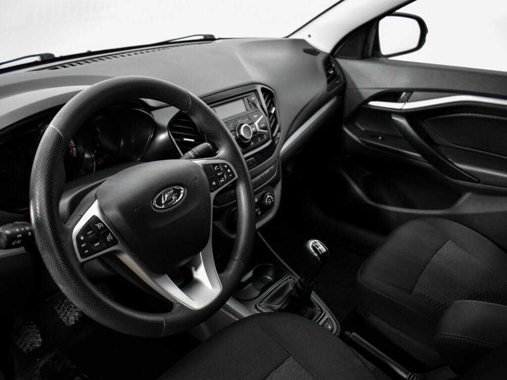 Lada (ВАЗ) Vesta, 2019 Фото №9