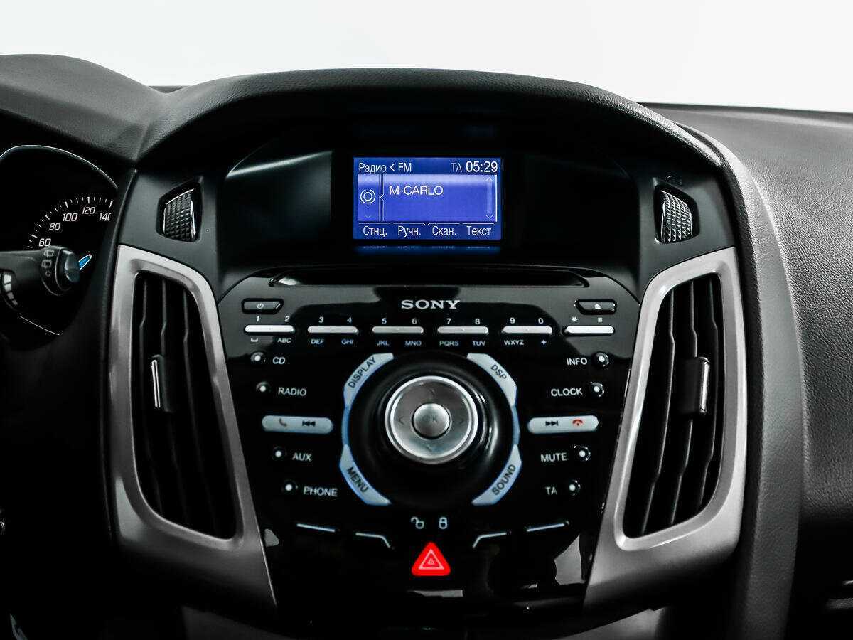 Ford Focus, 2012 Фото №13