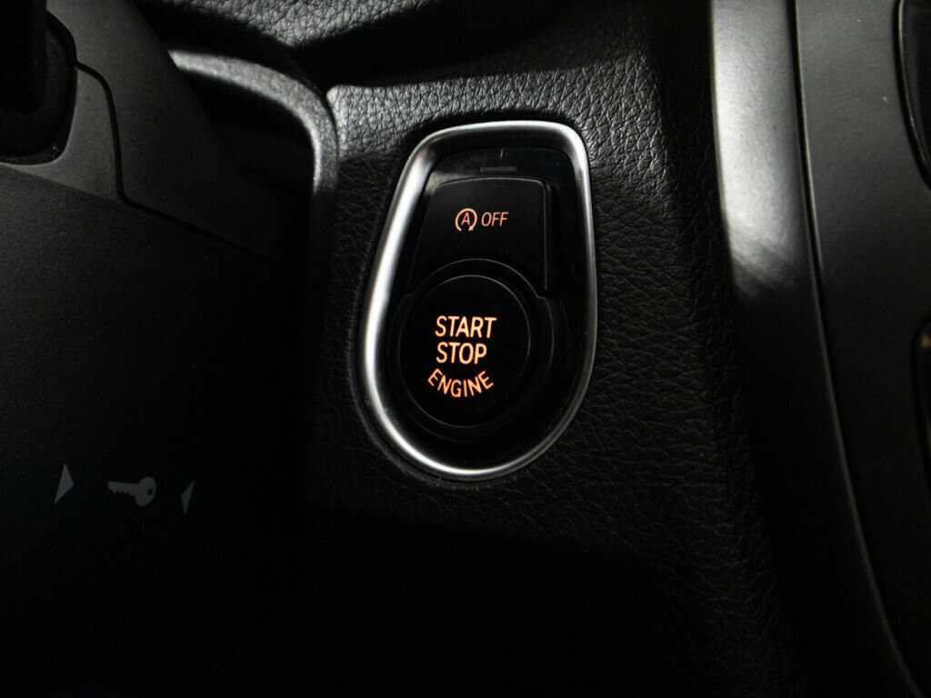 BMW 3 серии 316i, 2013 Фото №17