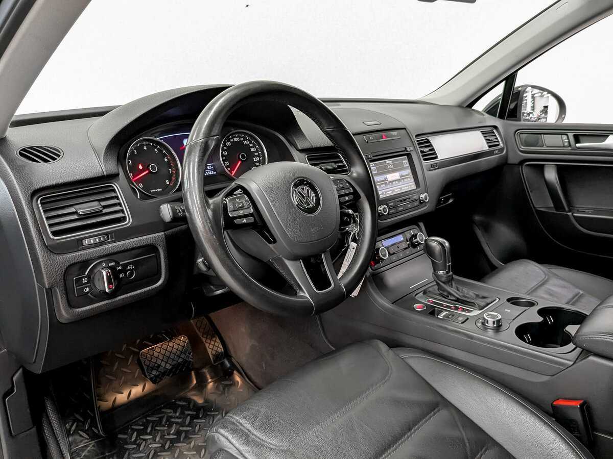 Volkswagen Touareg, 2013 Фото №16