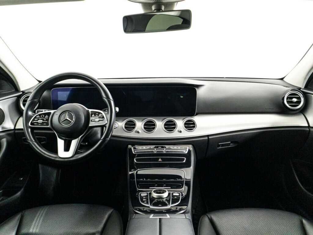 Mercedes-Benz E-Класс 200, 2018 Фото №13