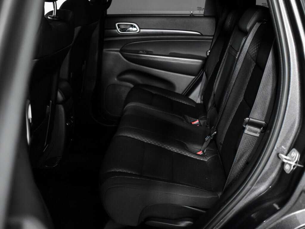 Jeep Grand Cherokee, 2018 Фото №10
