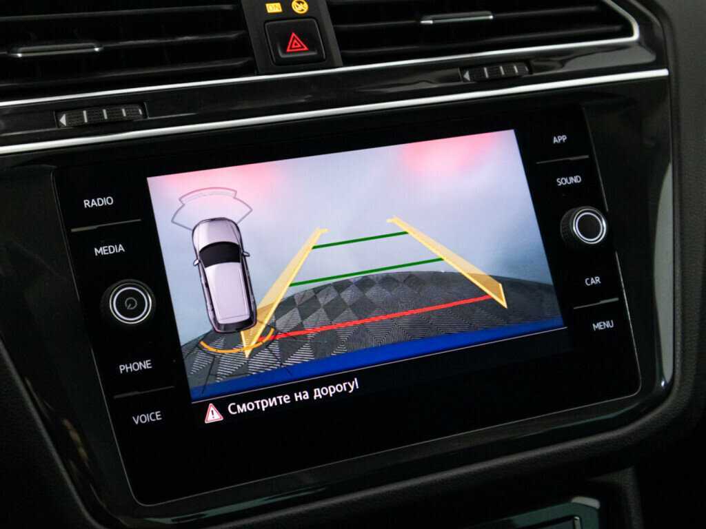 Volkswagen Tiguan, 2019 Фото №16