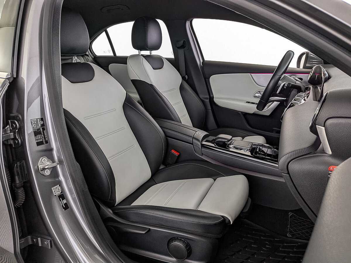 Mercedes-Benz A-Класс 200, 2019 Фото №24