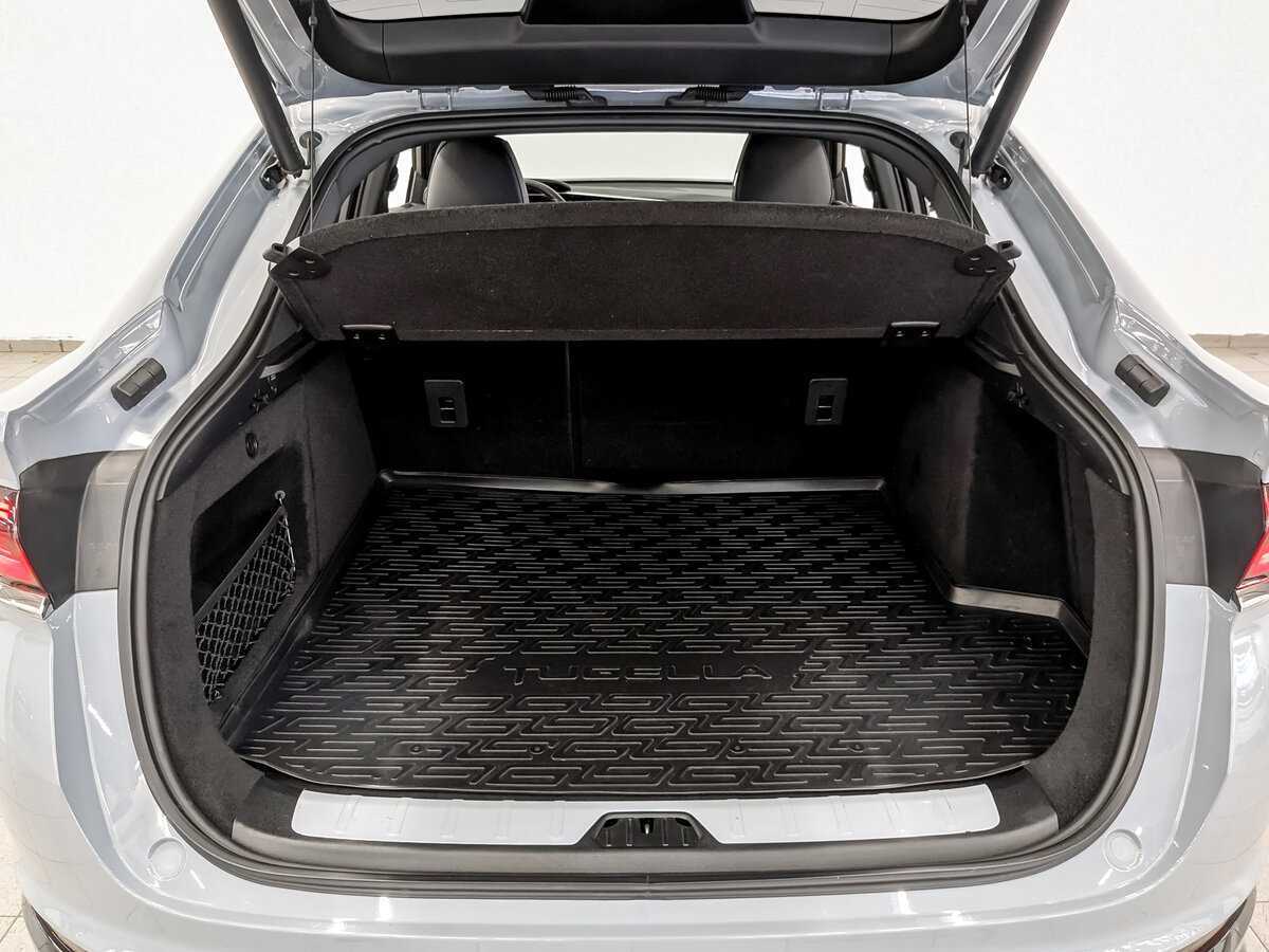 Geely Tugella, 2023 Фото №10