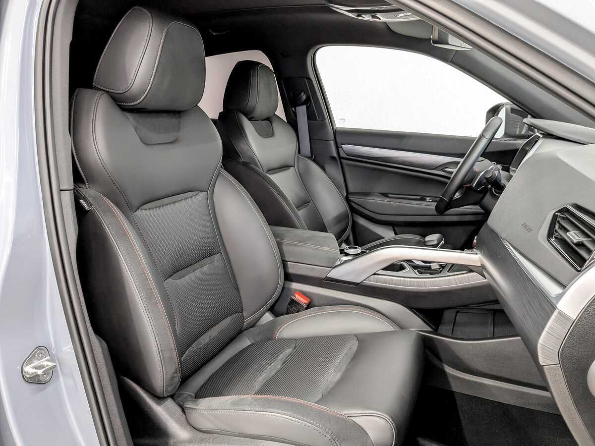 Geely Tugella, 2023 Фото №24