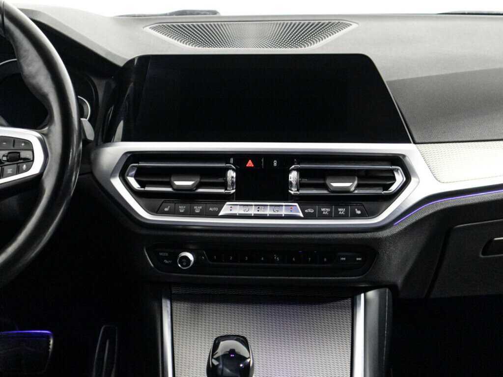 BMW 3 серии 320d, 2019 Фото №14