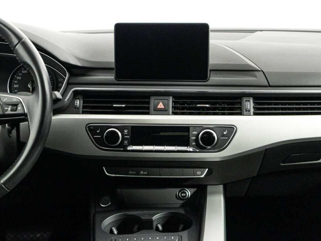 Audi A4, 2019 Фото №14