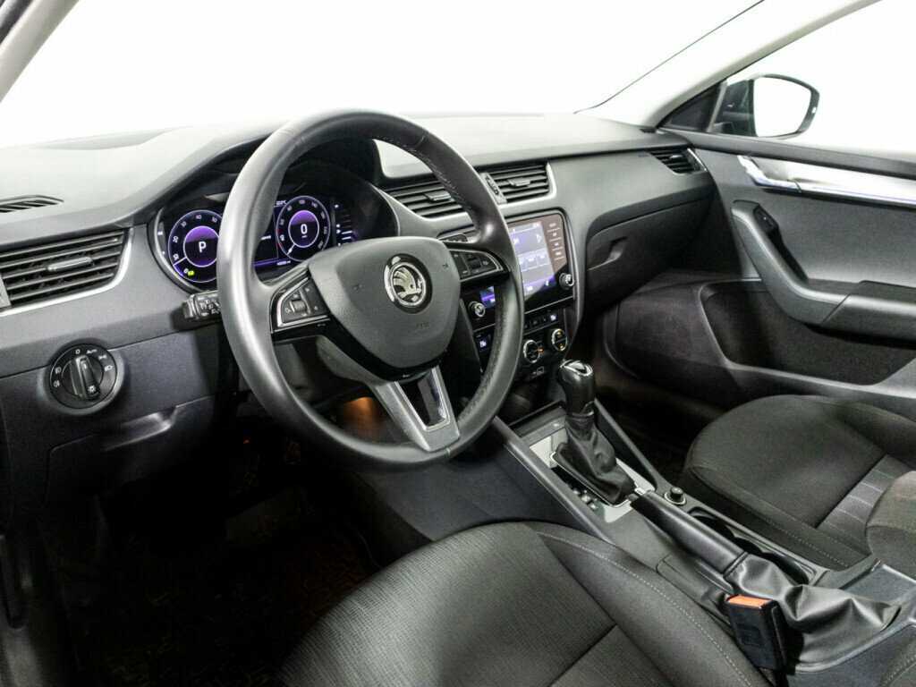 Skoda Octavia, 2018 Фото №11