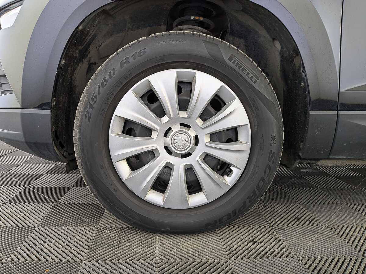 Skoda Karoq, 2021 Фото №12