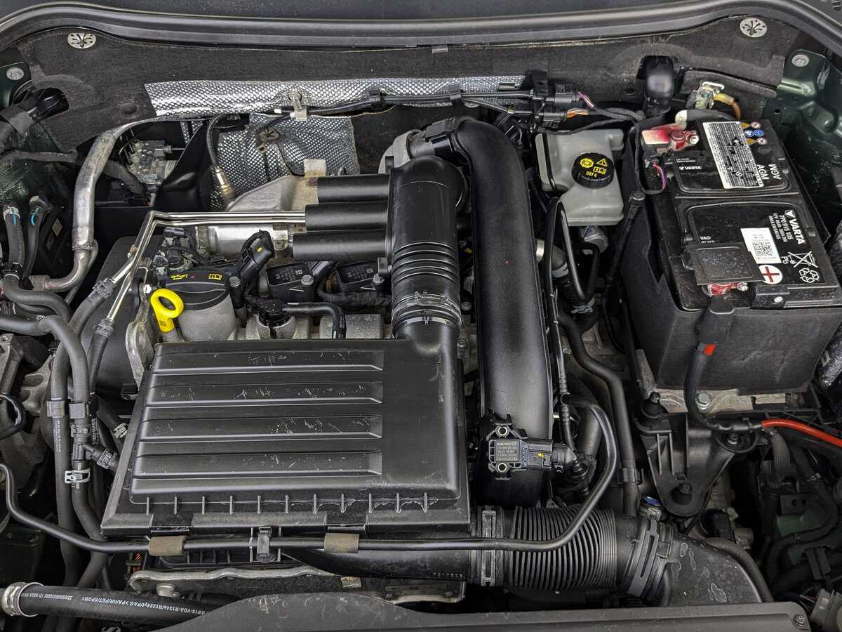 Skoda Karoq, 2021 Фото №9