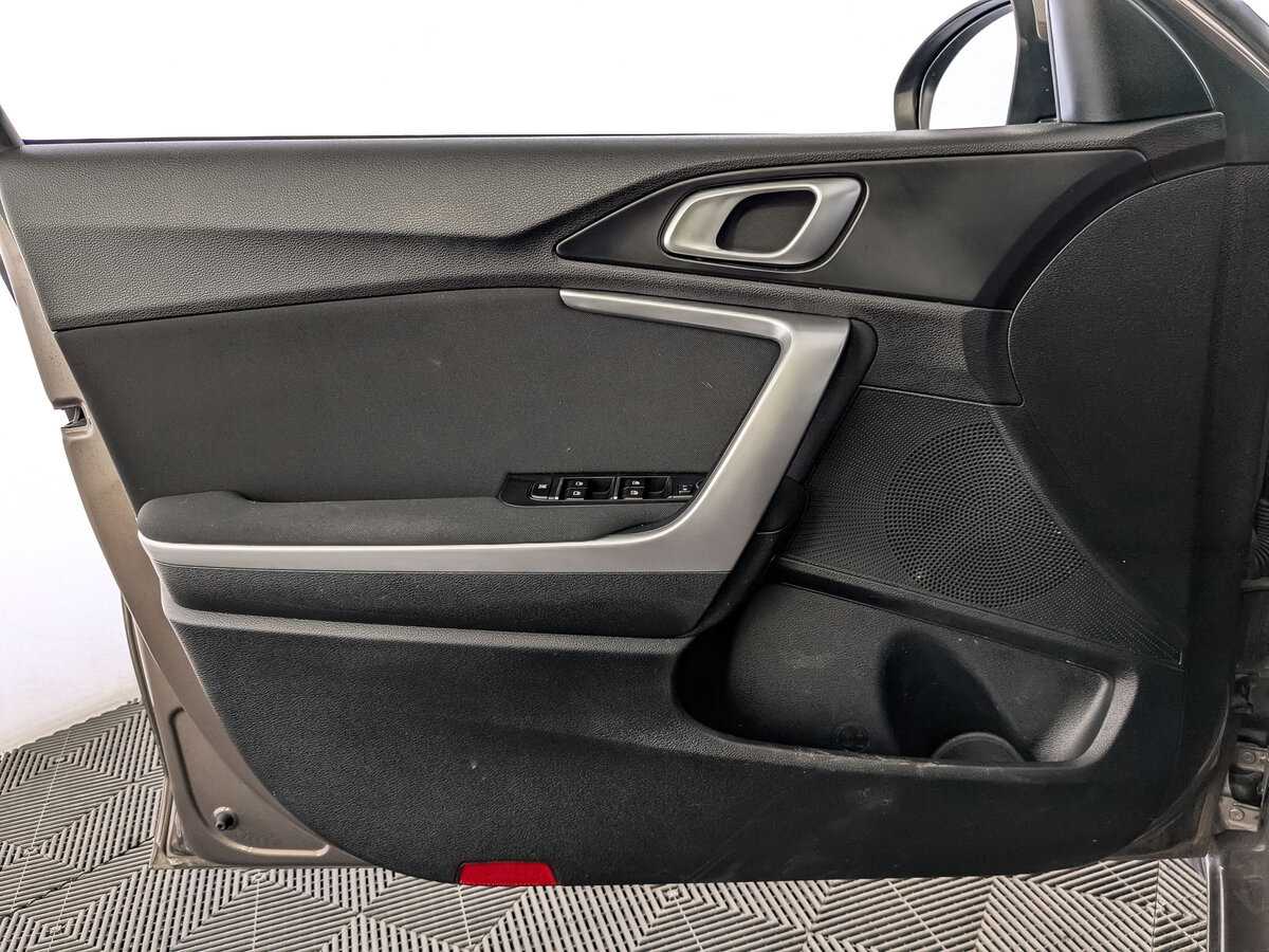 Kia Ceed, 2021 Фото №19